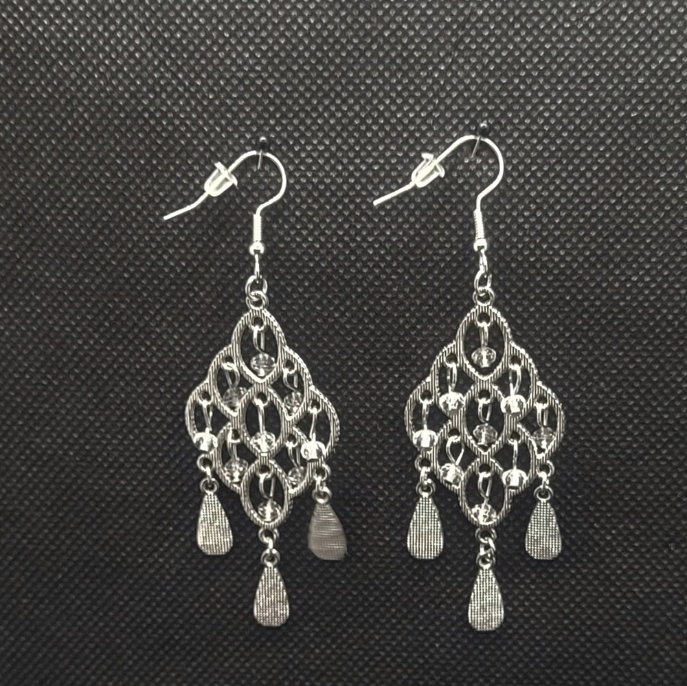 Elegant Silver Paparazzi Dangle Earrings Sentimental Shimmer White
